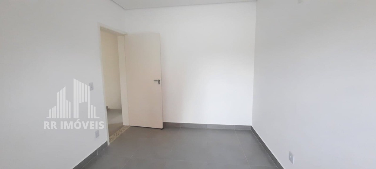 Casa à venda com 3 quartos, 100m² - Foto 22