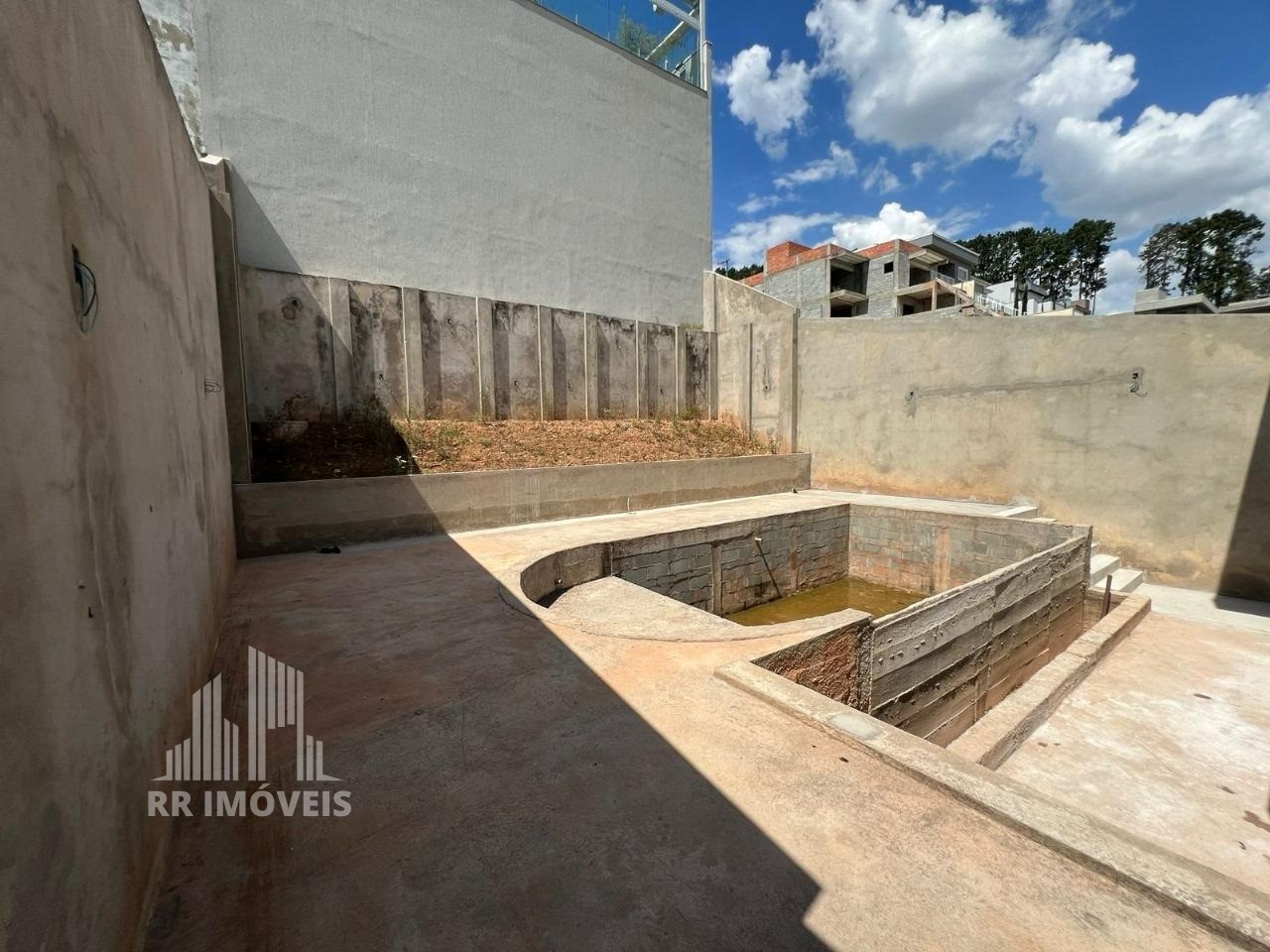 Casa à venda com 3 quartos, 290m² - Foto 28