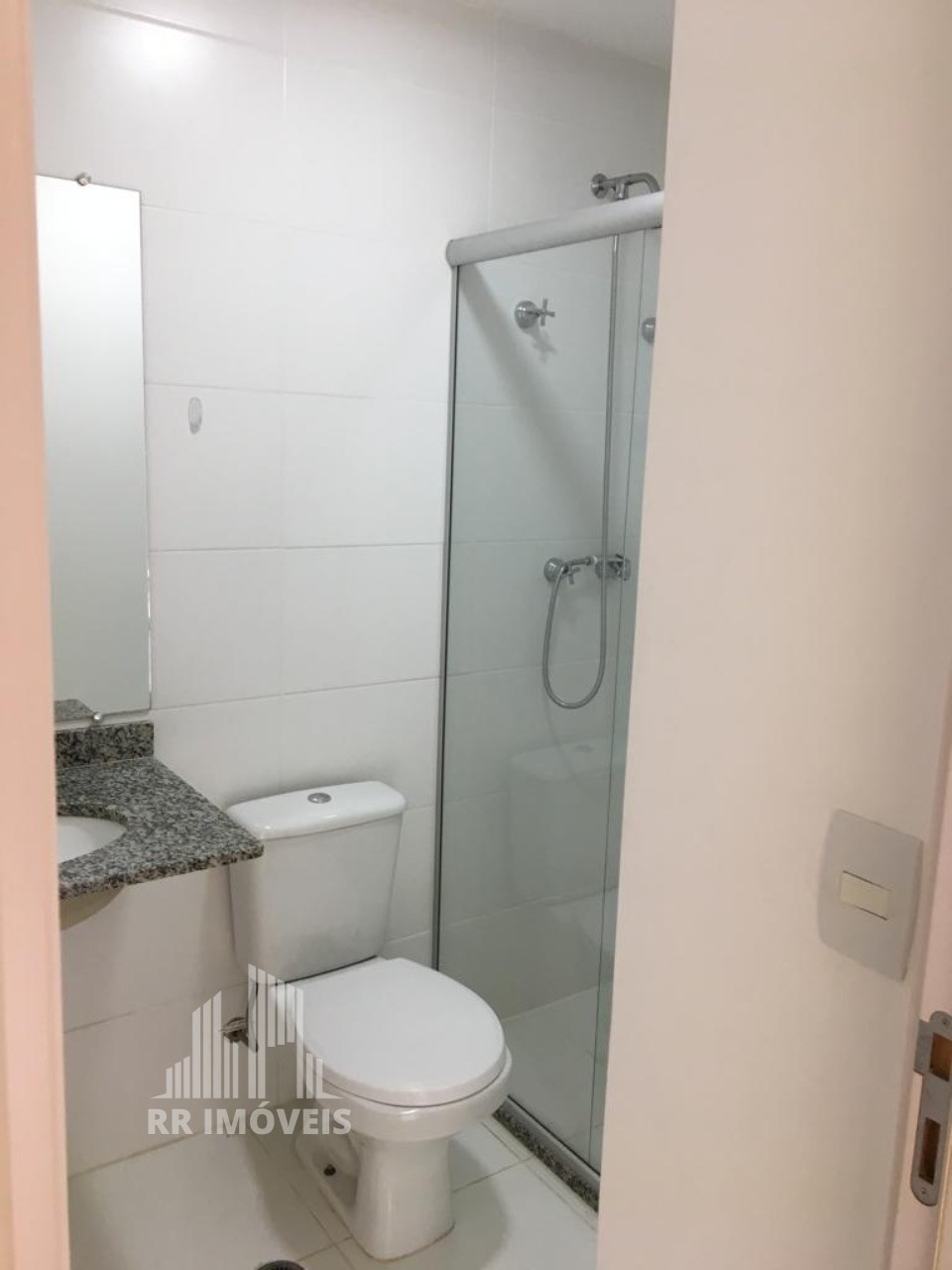 Apartamento à venda com 1 quarto, 68m² - Foto 27