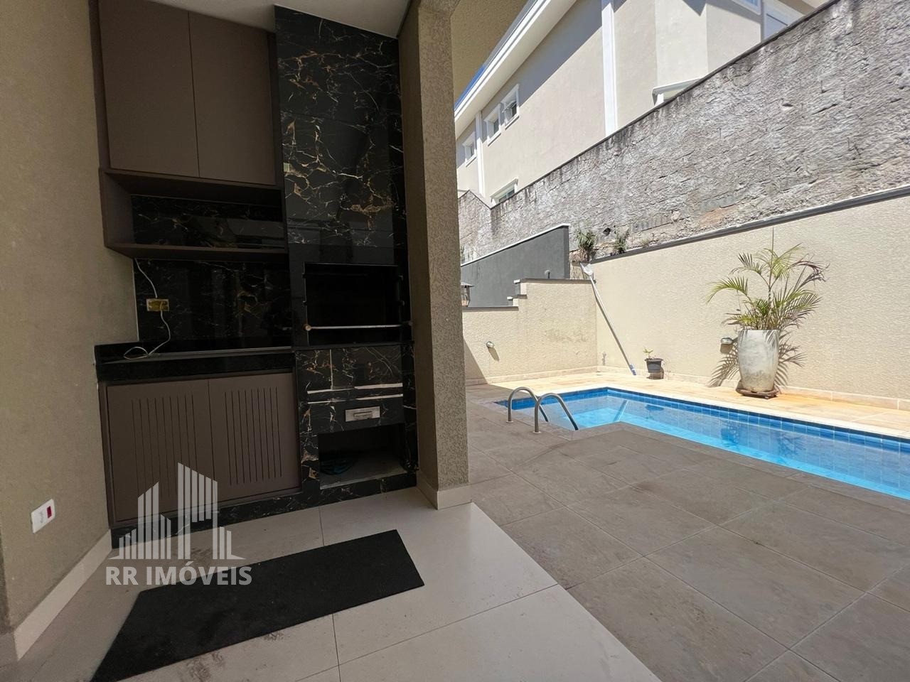 Casa à venda com 4 quartos, 178m² - Foto 8