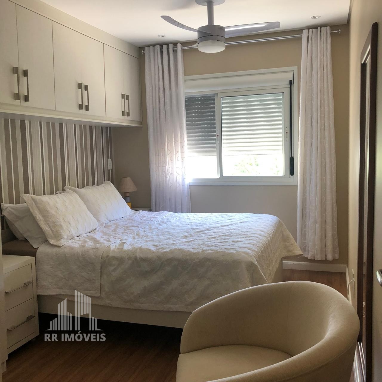 Apartamento à venda com 2 quartos, 68m² - Foto 18