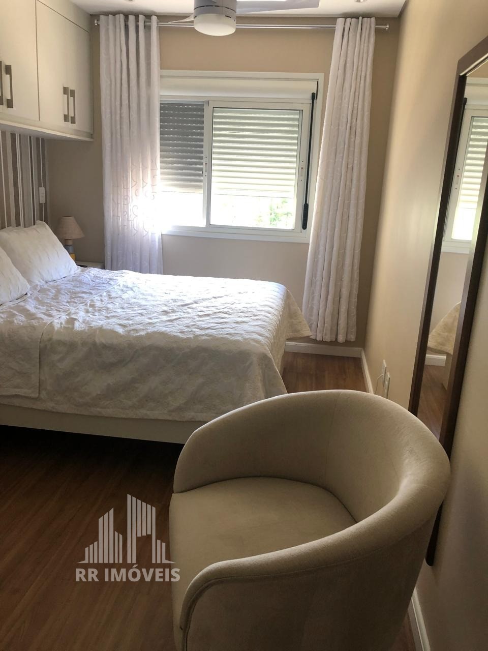 Apartamento à venda com 2 quartos, 68m² - Foto 23