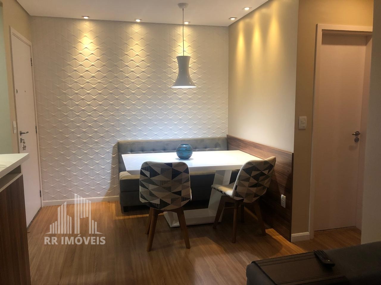 Apartamento à venda com 2 quartos, 68m² - Foto 6