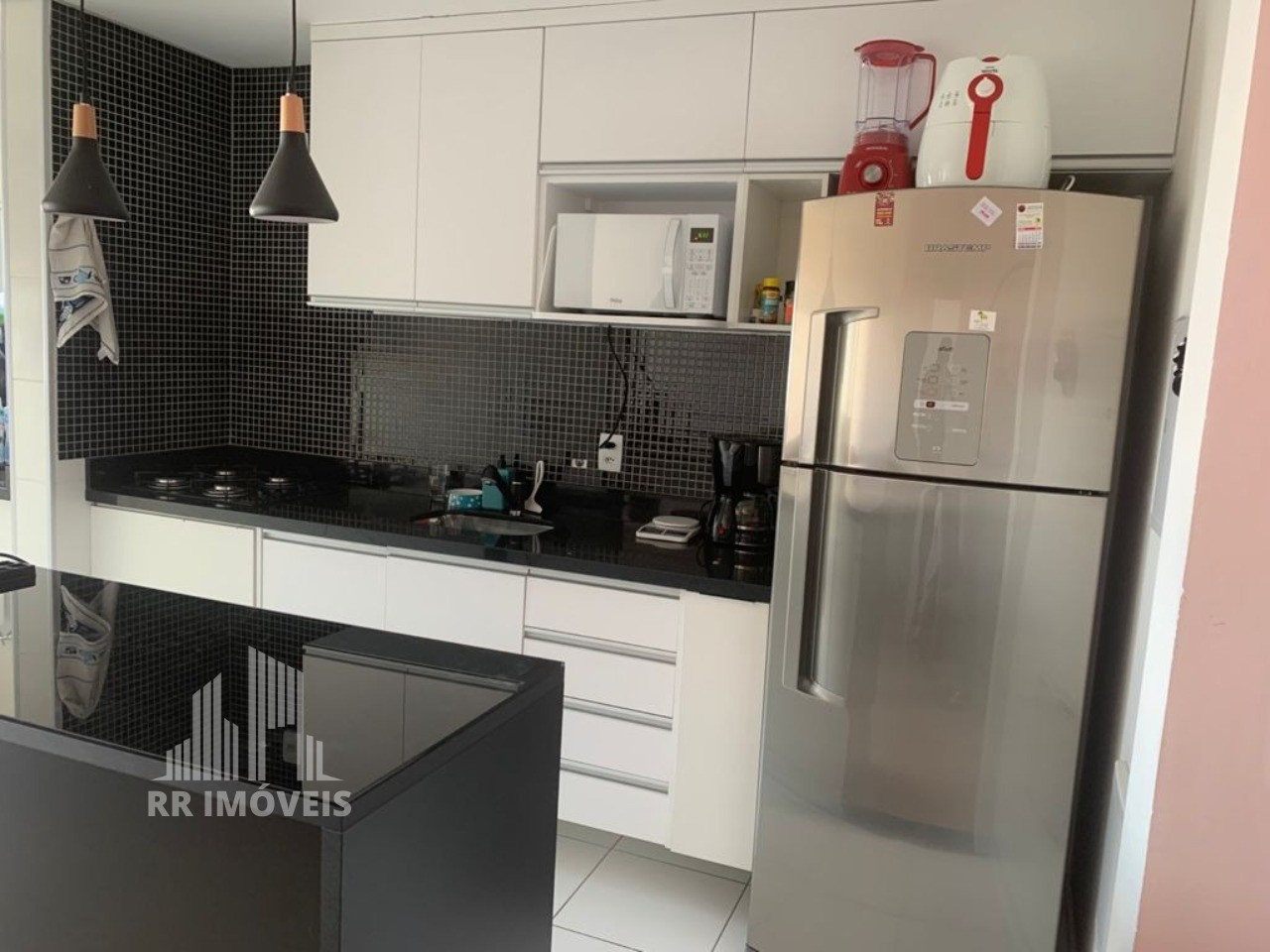 Apartamento à venda com 2 quartos, 68m² - Foto 7