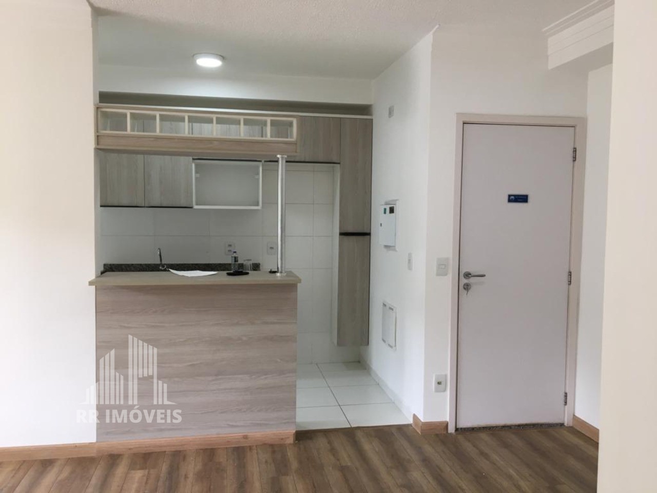 Apartamento para alugar com 1 quarto, 68m² - Foto 1