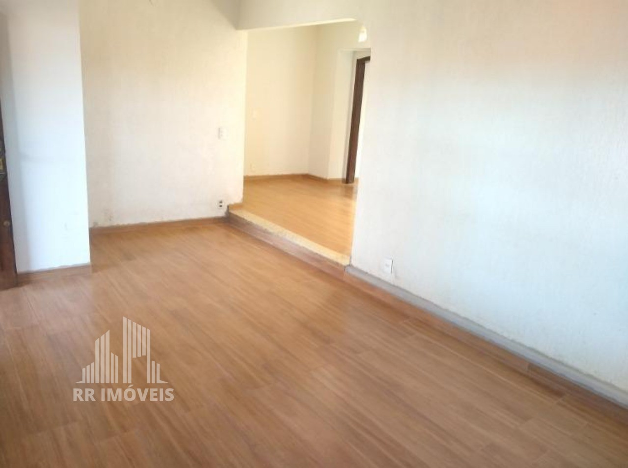 Casa à venda com 3 quartos, 307m² - Foto 11