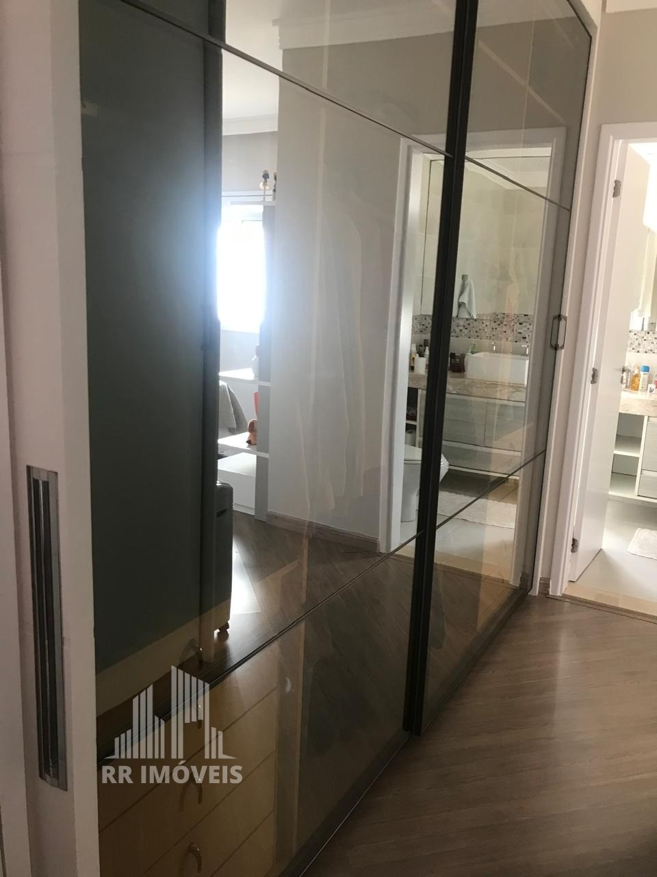 Apartamento à venda com 3 quartos, 132m² - Foto 19