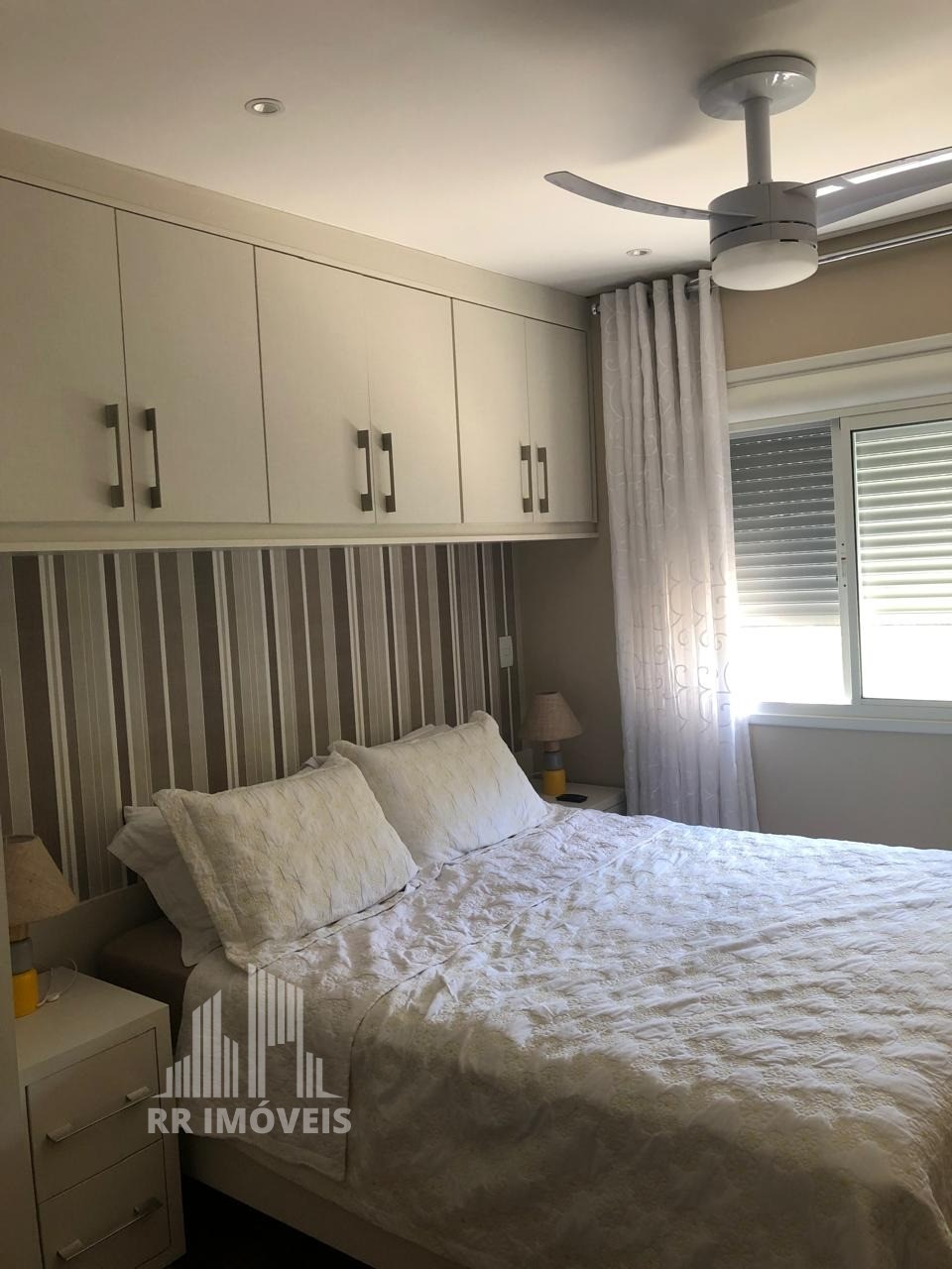 Apartamento à venda com 2 quartos, 68m² - Foto 20