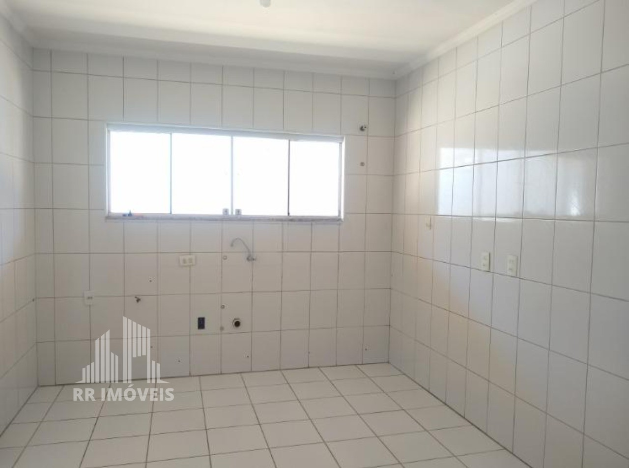 Casa à venda com 3 quartos, 307m² - Foto 14