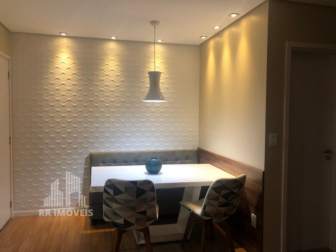 Apartamento à venda com 2 quartos, 68m² - Foto 7