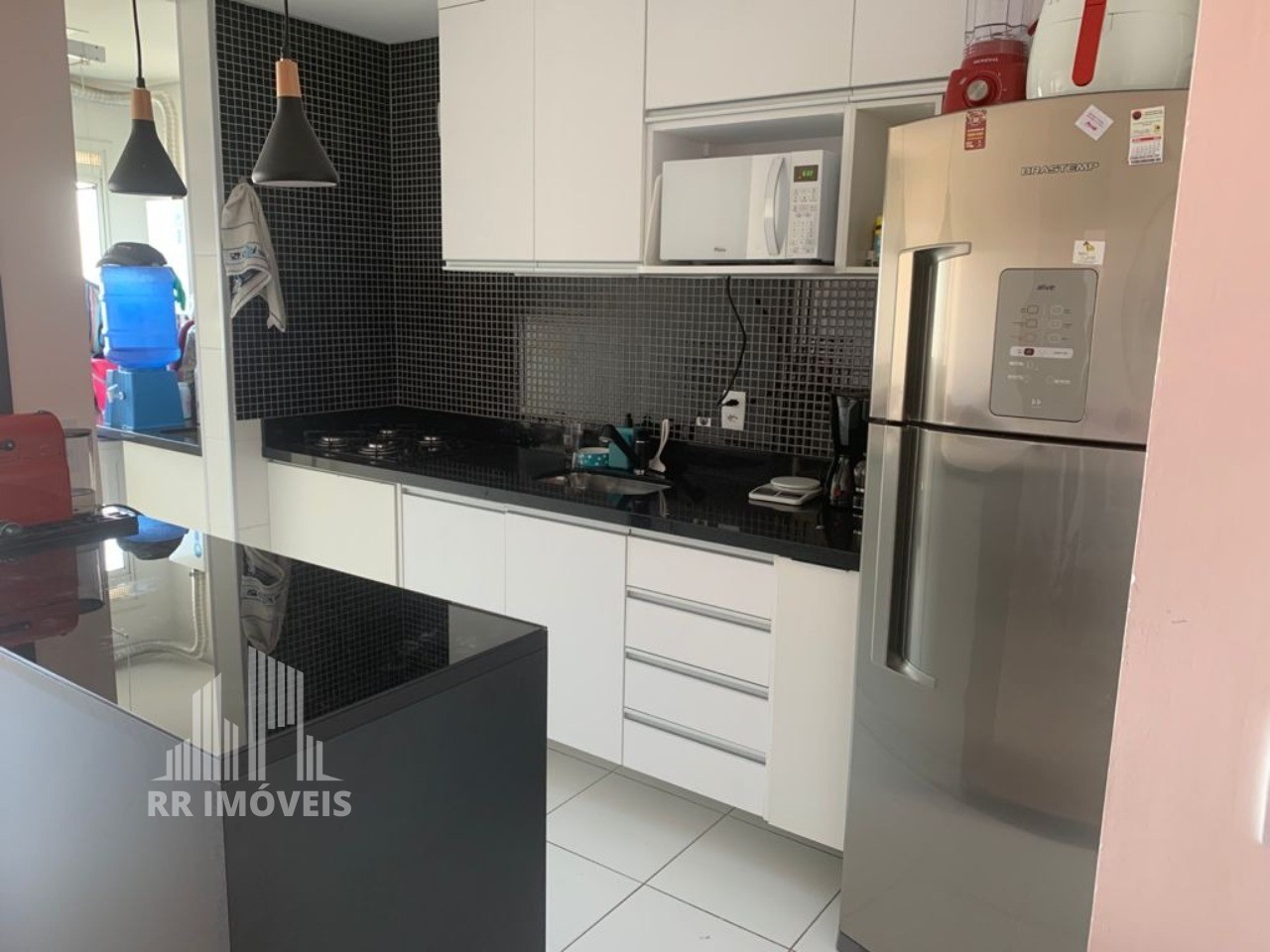 Apartamento à venda com 2 quartos, 68m² - Foto 5