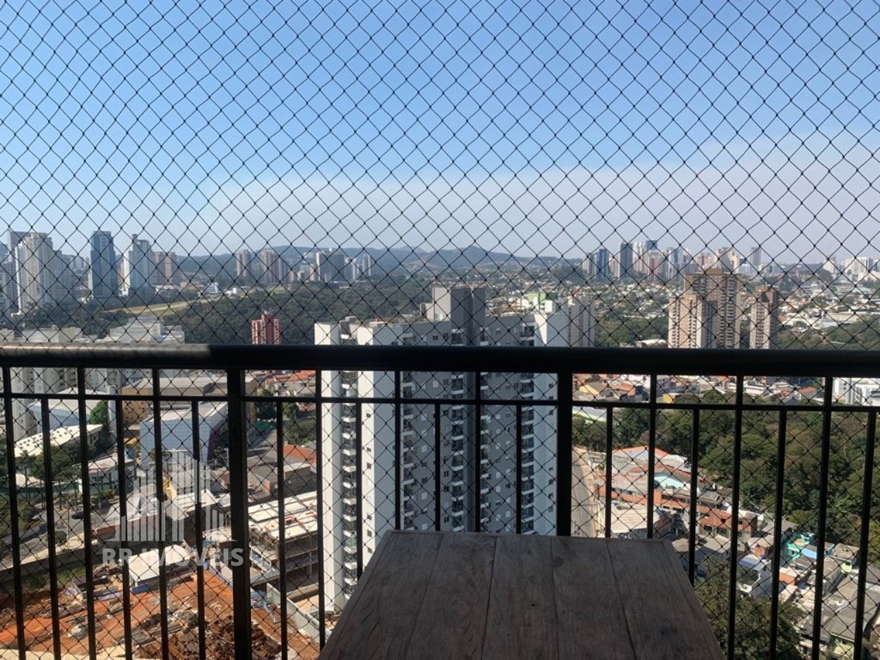 Apartamento à venda com 2 quartos, 68m² - Foto 4