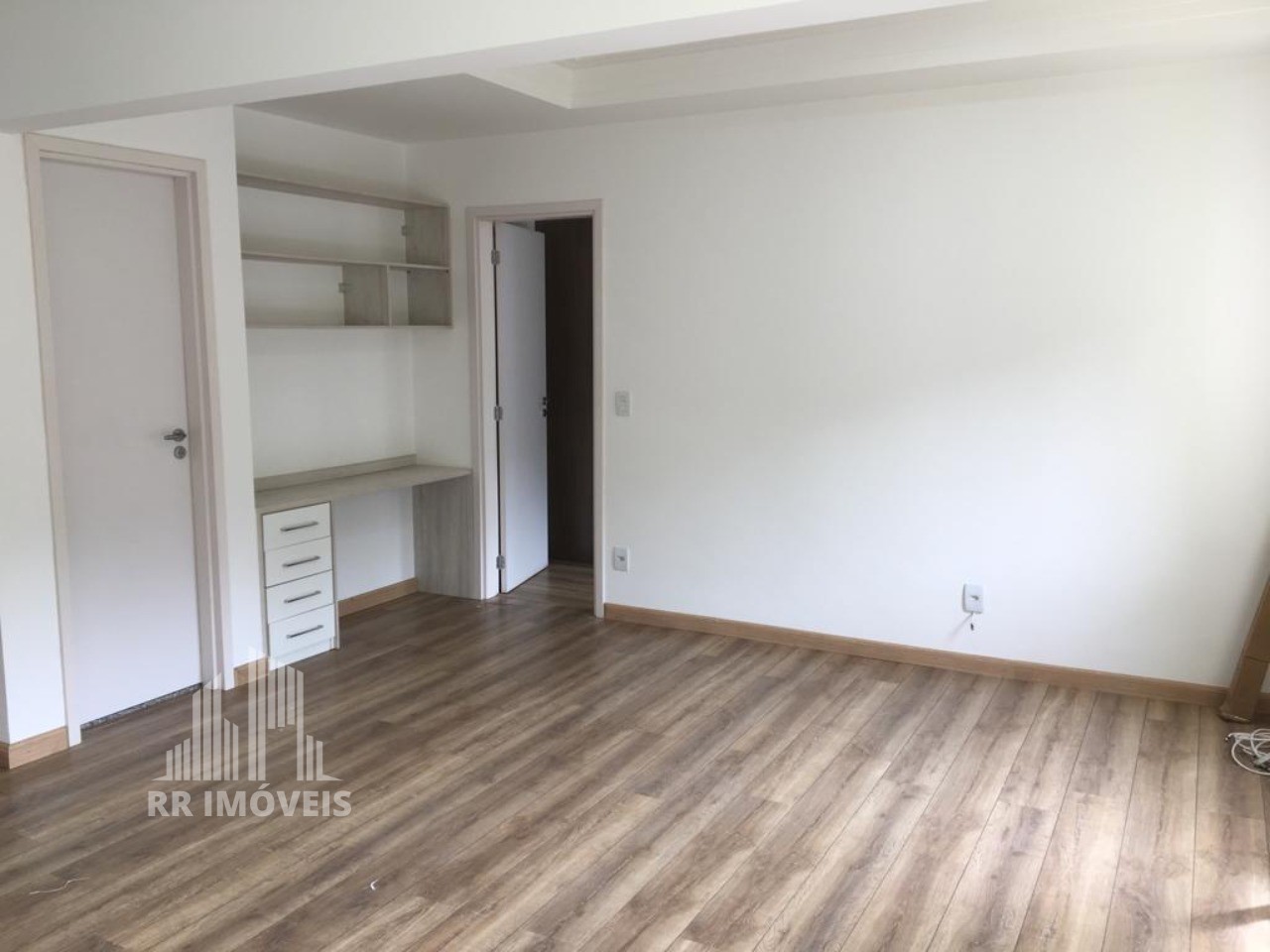 Apartamento à venda com 1 quarto, 68m² - Foto 18