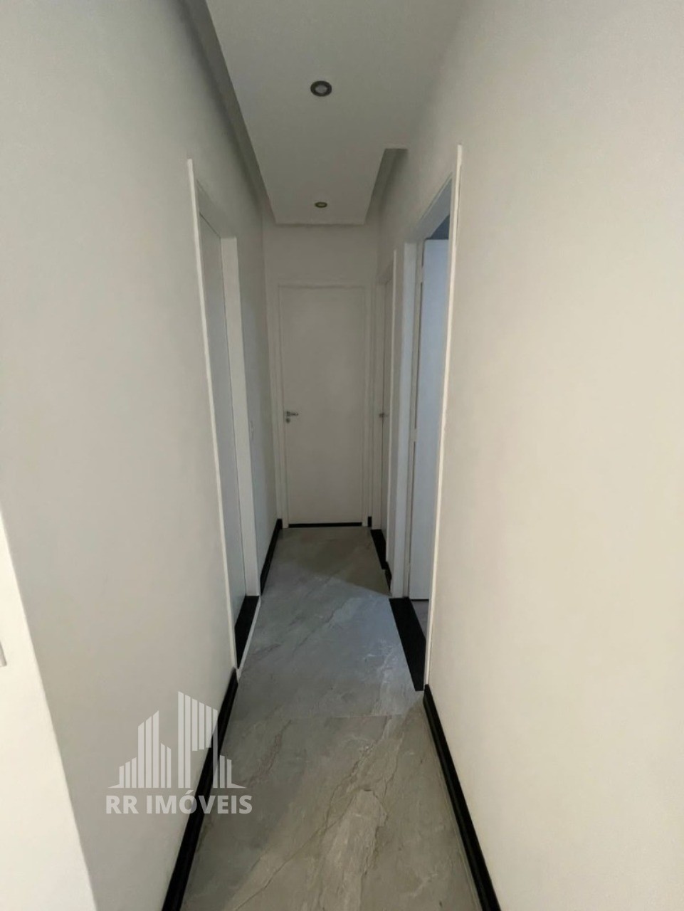 Apartamento à venda com 3 quartos, 80m² - Foto 11