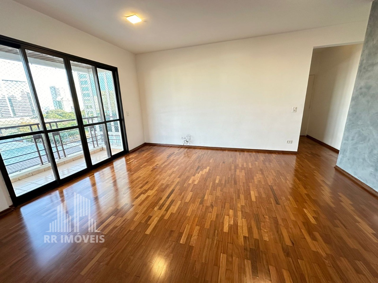 Apartamento à venda com 3 quartos, 75m² - Foto 12