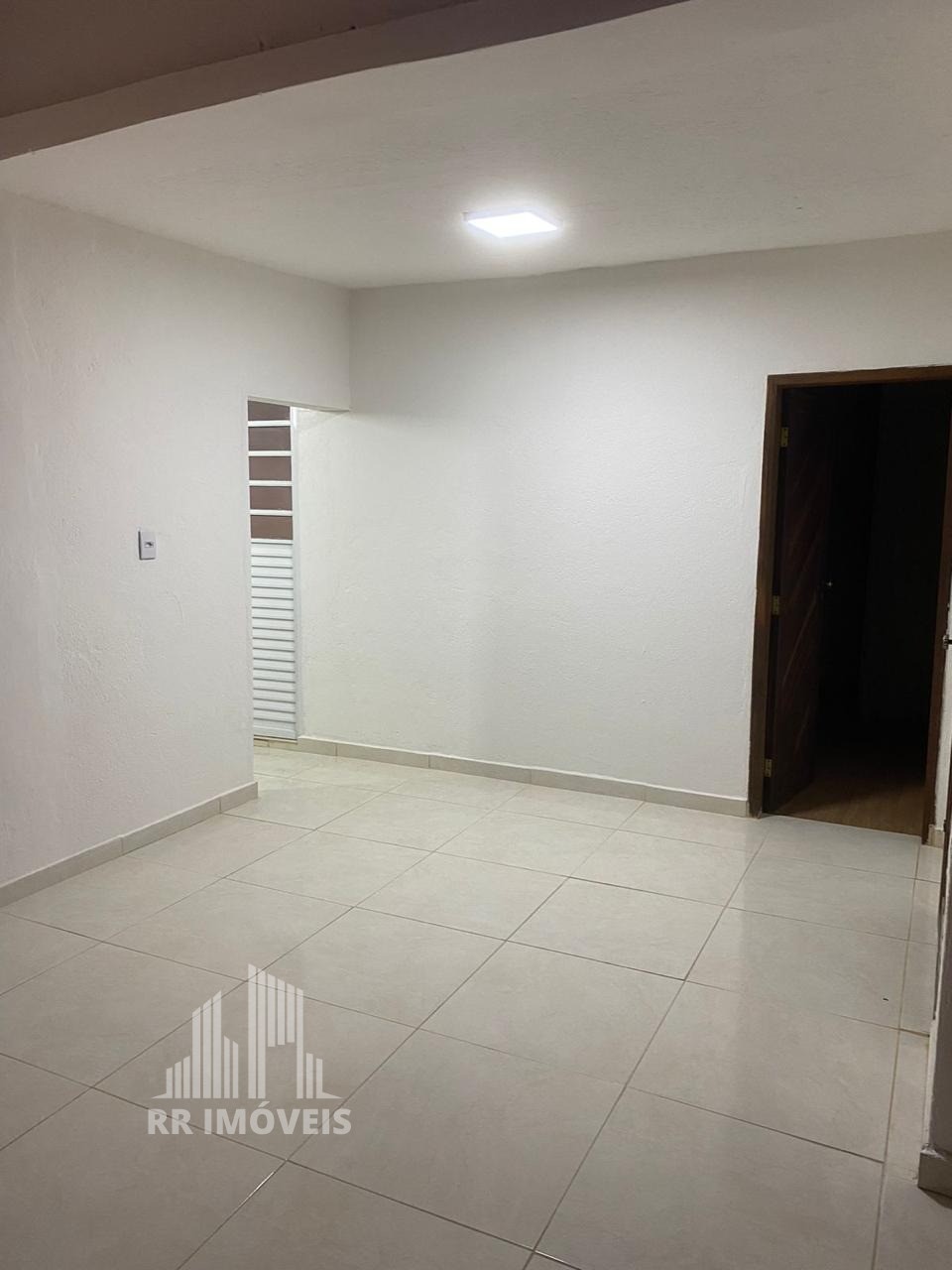 Casa à venda com 2 quartos, 169m² - Foto 6