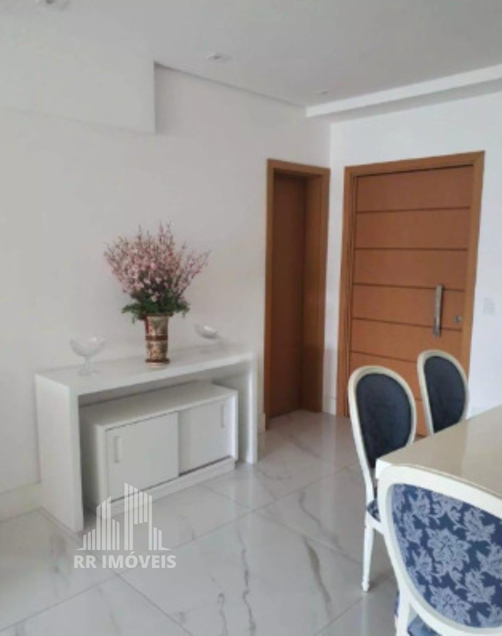 Apartamento à venda com 3 quartos, 140m² - Foto 8