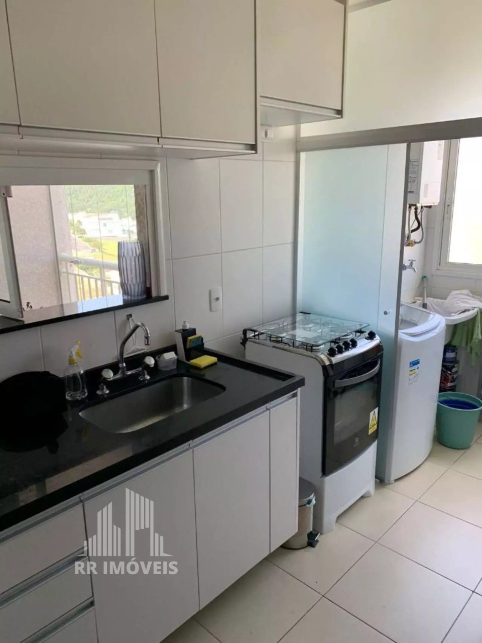 Apartamento à venda com 2 quartos, 72m² - Foto 8