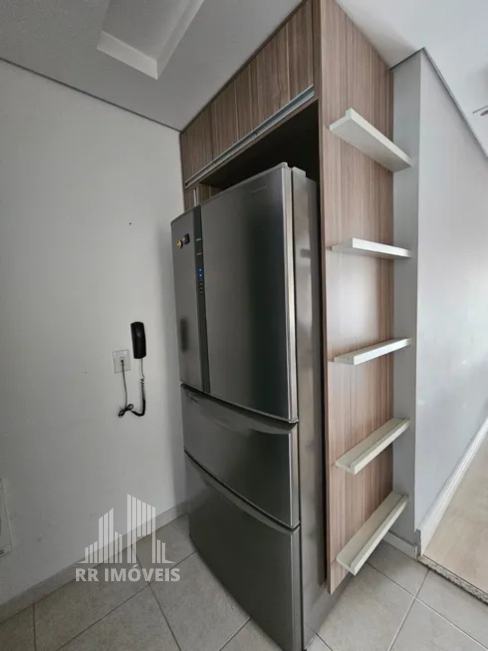 Apartamento à venda com 3 quartos, 107m² - Foto 8