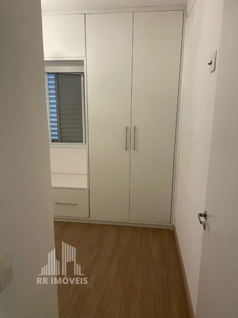 Apartamento à venda com 3 quartos, 80m² - Foto 12