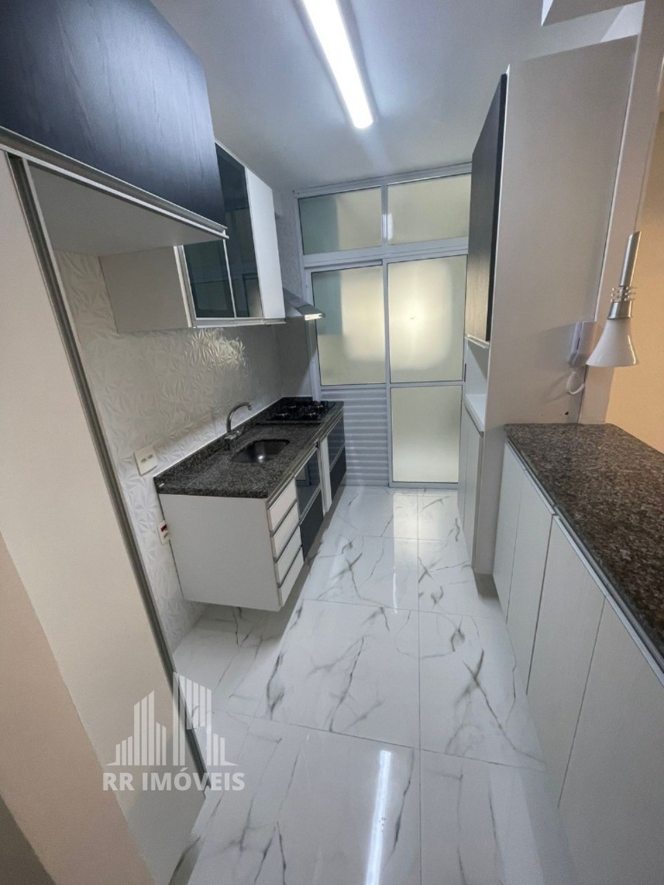 Apartamento à venda com 3 quartos, 80m² - Foto 8