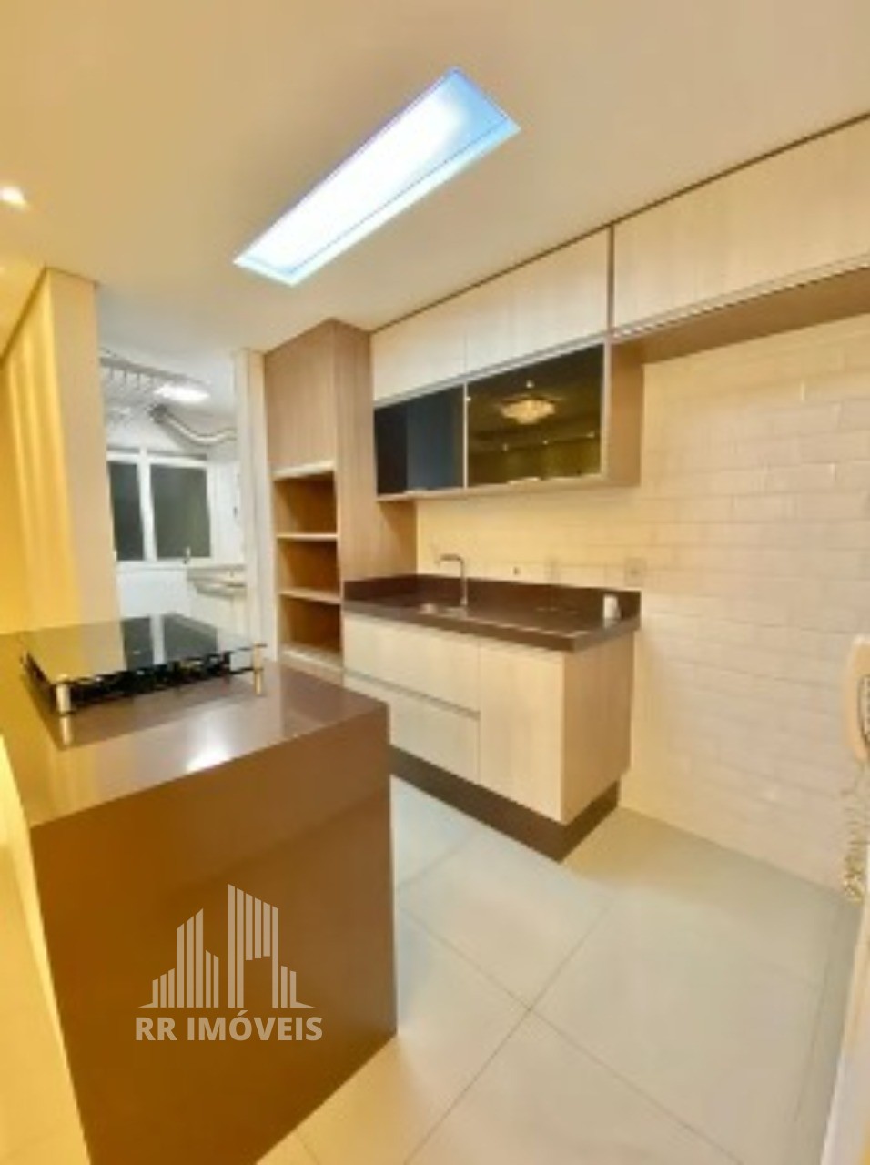 Apartamento à venda com 2 quartos, 68m² - Foto 9