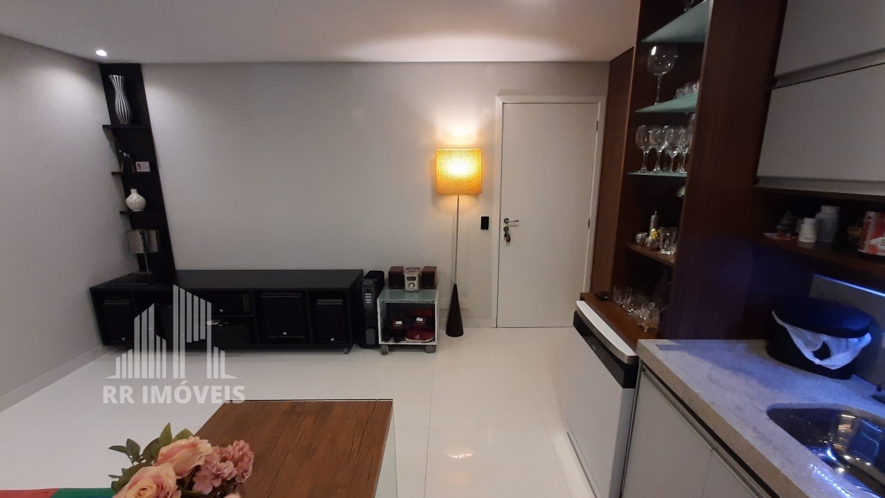 Apartamento à venda com 1 quarto, 50m² - Foto 11