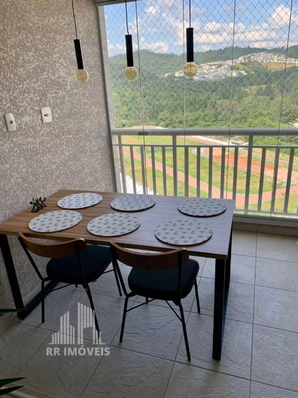 Apartamento à venda com 2 quartos, 72m² - Foto 3