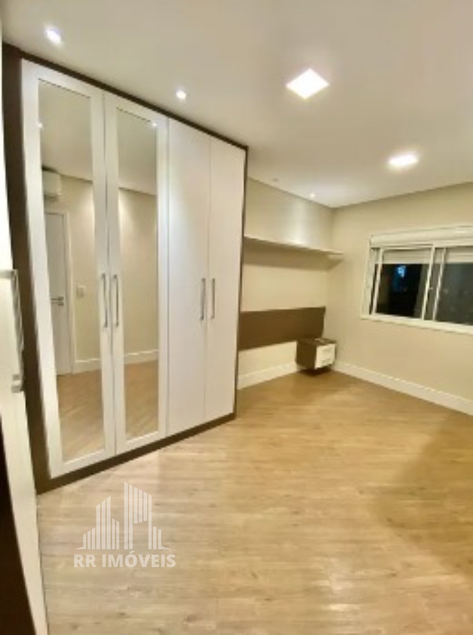 Apartamento à venda com 2 quartos, 68m² - Foto 18