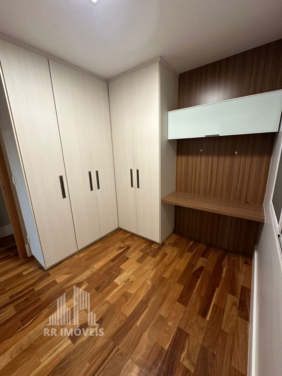 Apartamento à venda com 3 quartos, 122m² - Foto 12