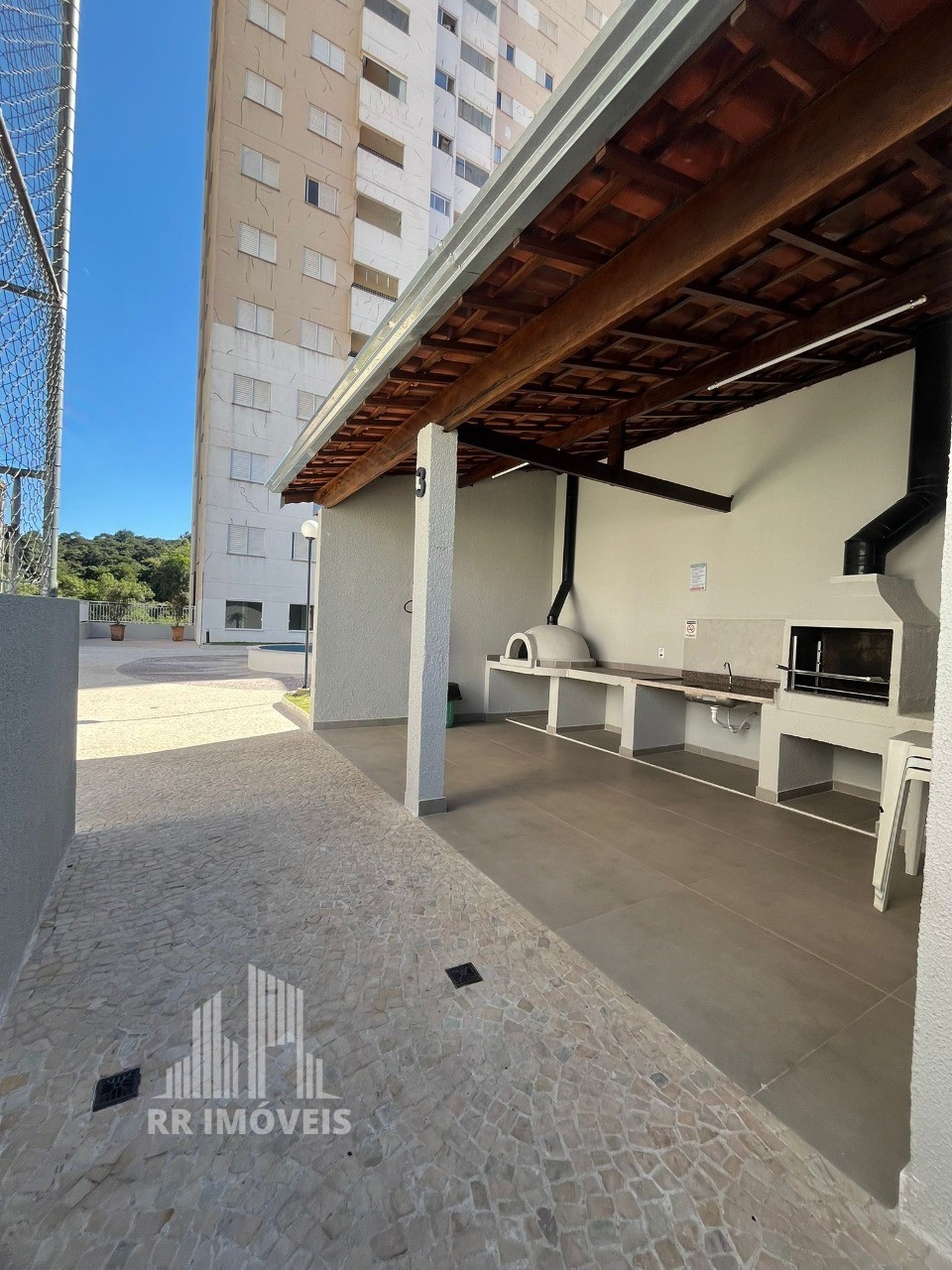 Apartamento à venda com 2 quartos, 67m² - Foto 13