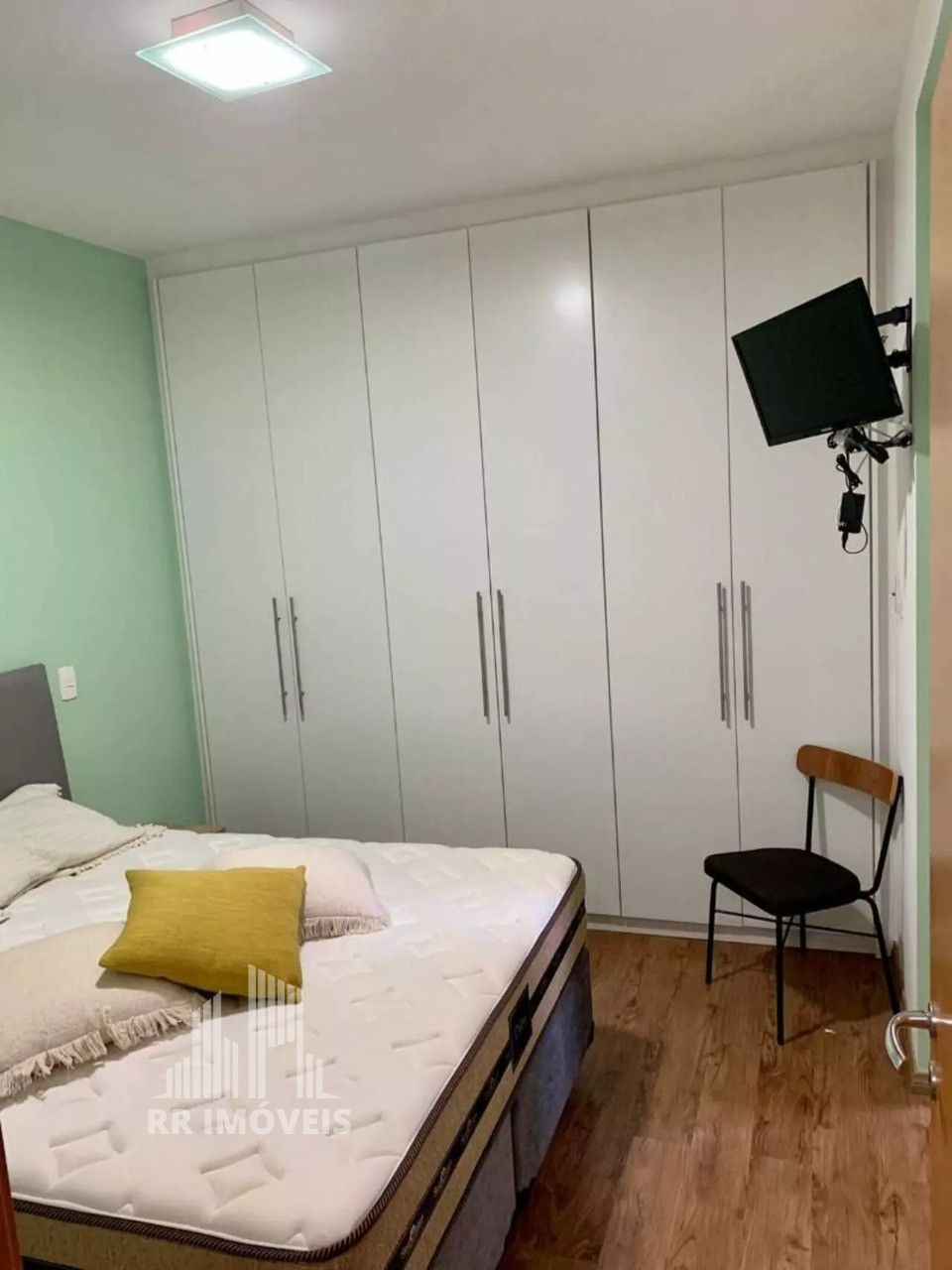 Apartamento à venda com 2 quartos, 72m² - Foto 11