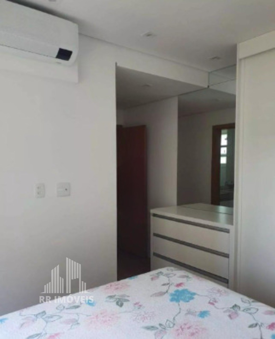 Apartamento à venda com 3 quartos, 140m² - Foto 11