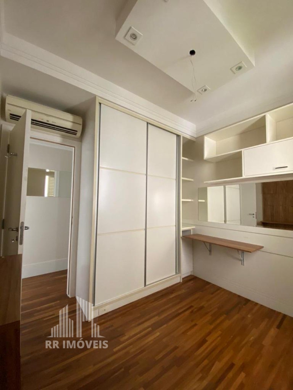 Apartamento à venda com 3 quartos, 122m² - Foto 18