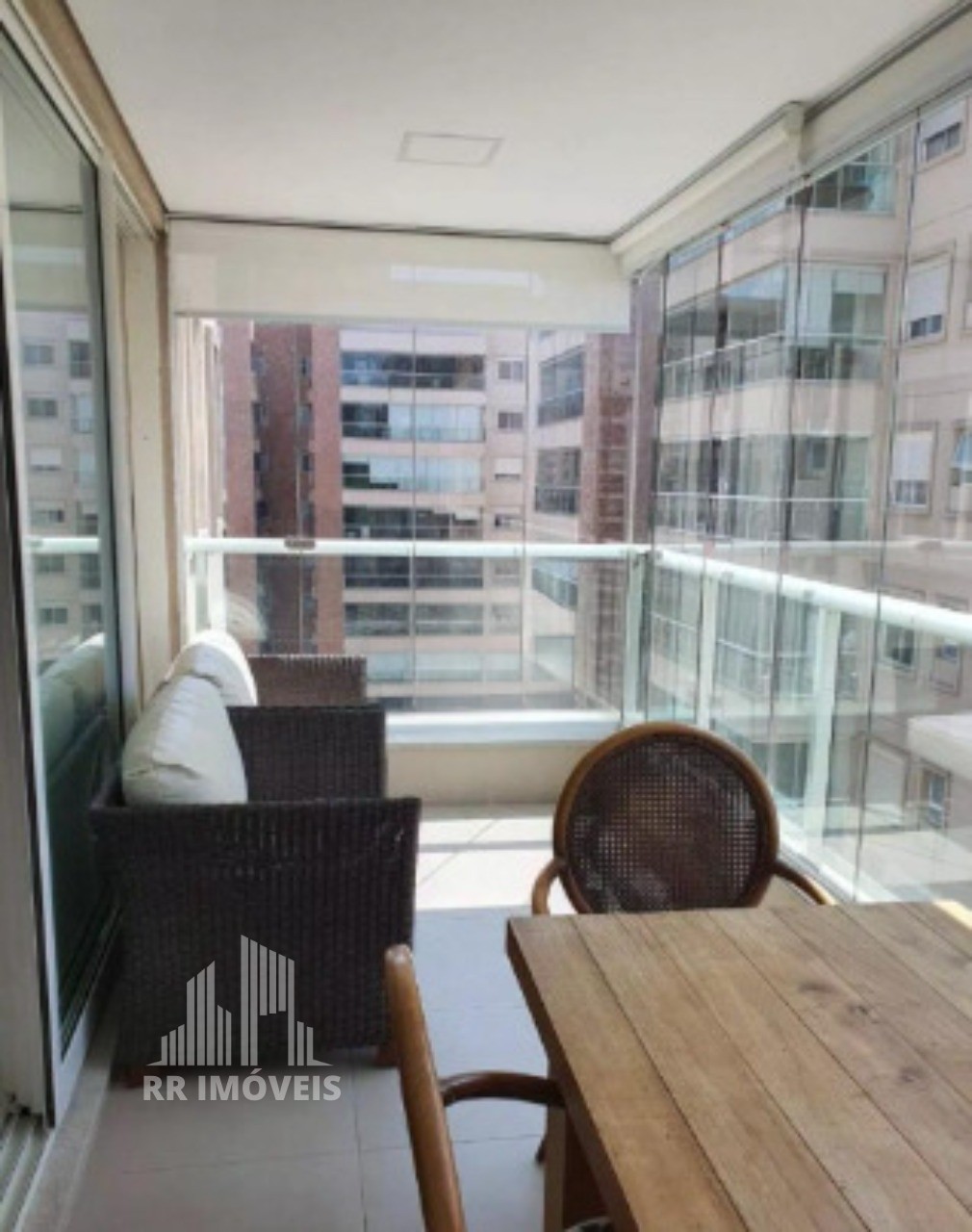 Apartamento à venda com 3 quartos, 140m² - Foto 6