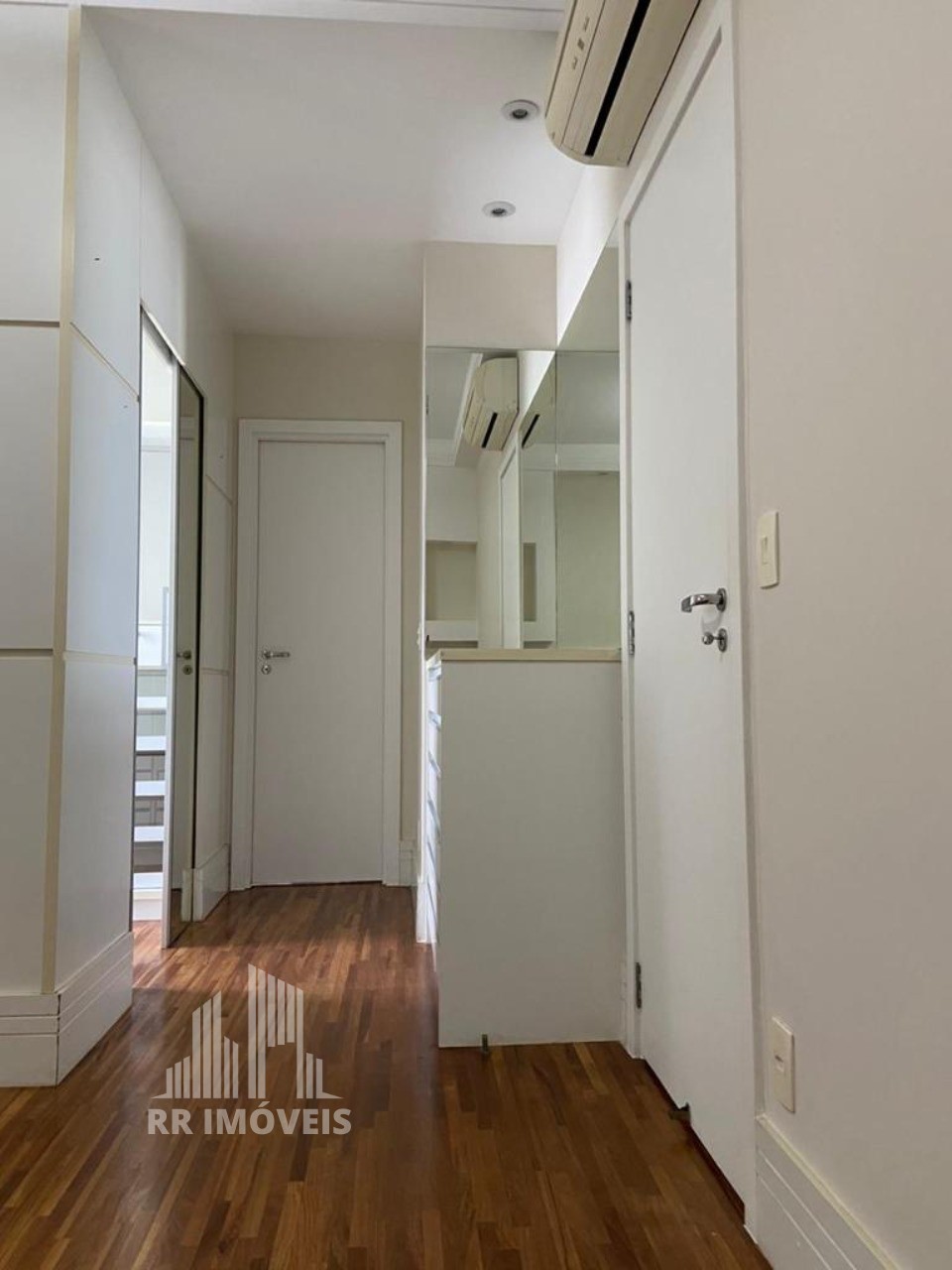 Apartamento à venda com 3 quartos, 122m² - Foto 21