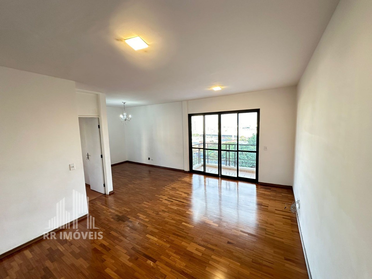 Apartamento à venda com 3 quartos, 75m² - Foto 5