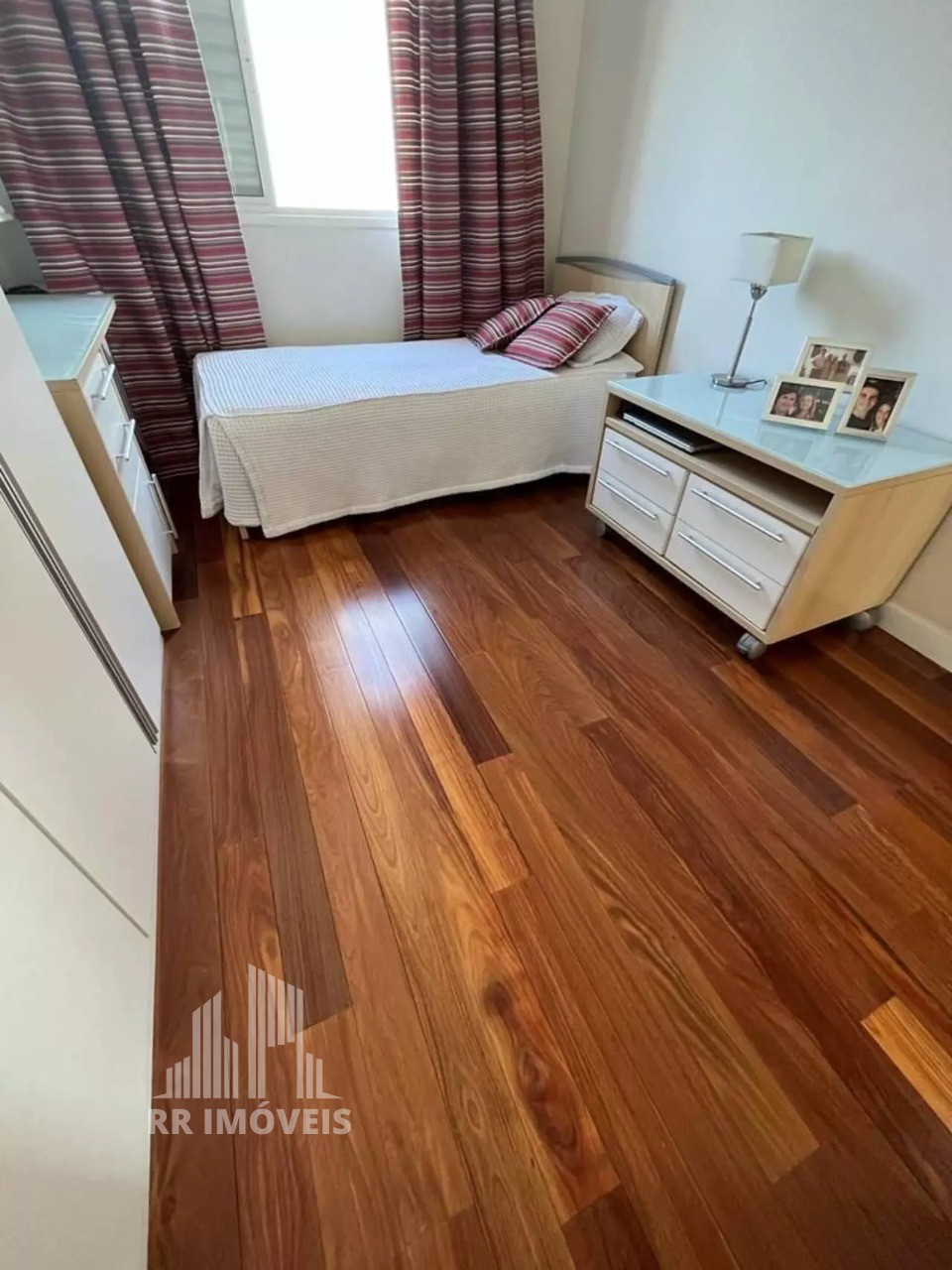 Apartamento à venda com 3 quartos, 116m² - Foto 22