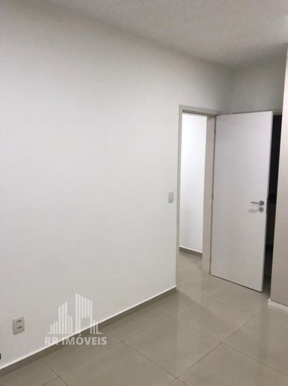 Apartamento à venda com 2 quartos, 68m² - Foto 9