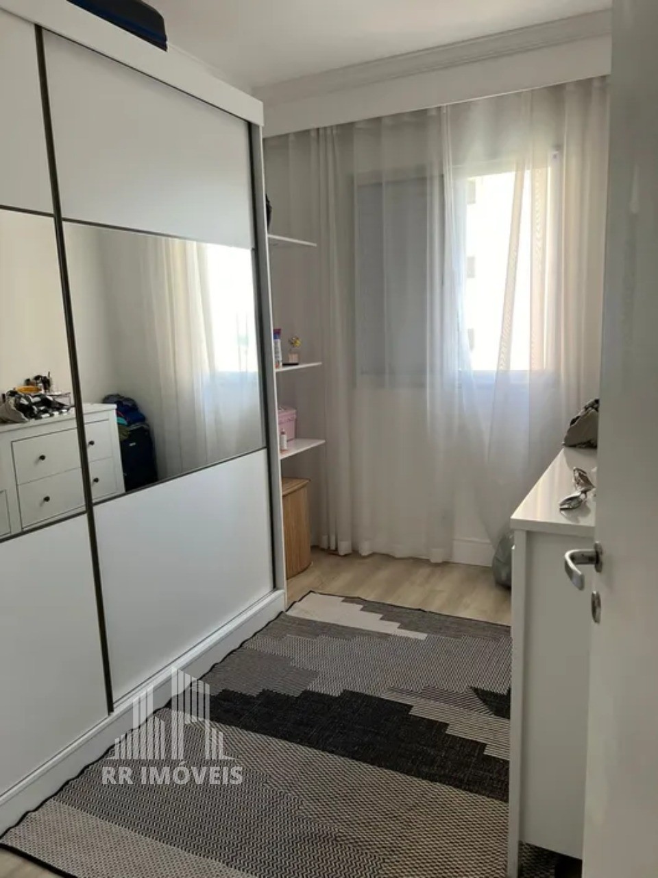 Apartamento à venda com 3 quartos, 77m² - Foto 11