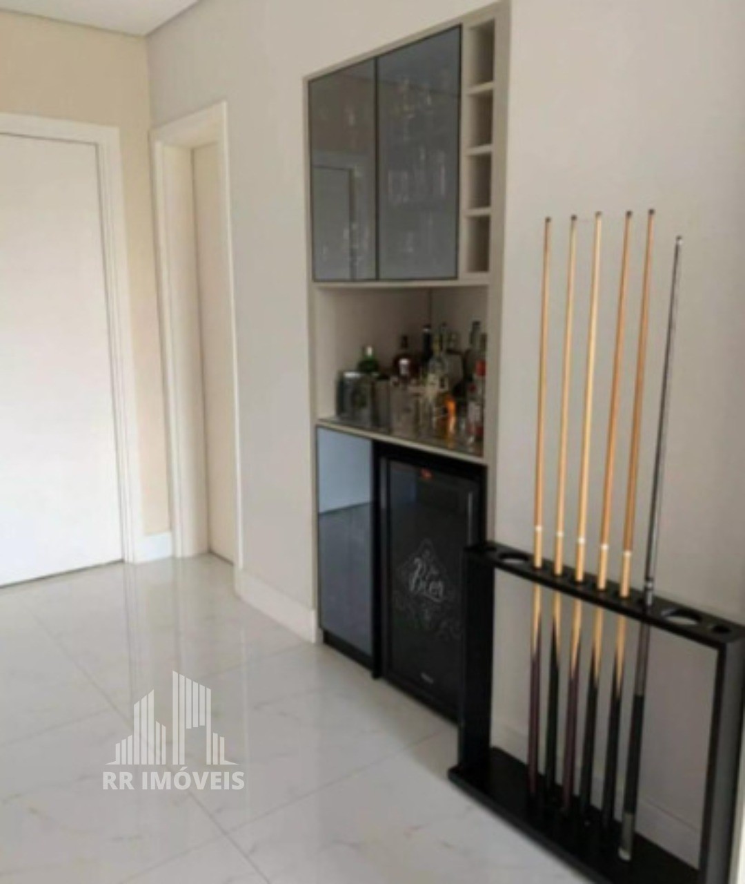 Apartamento à venda com 2 quartos, 136m² - Foto 7