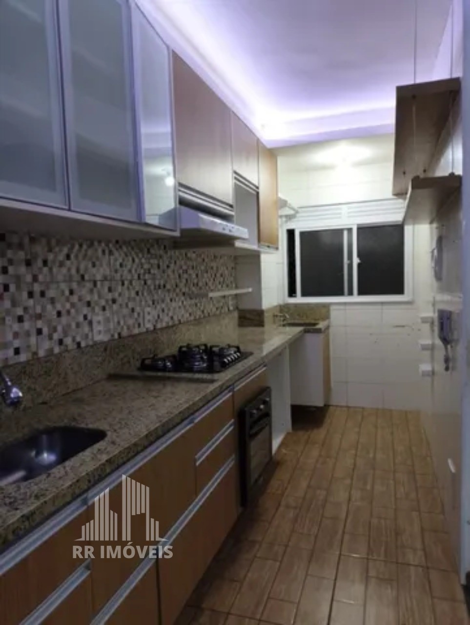 Apartamento à venda com 2 quartos, 54m² - Foto 1