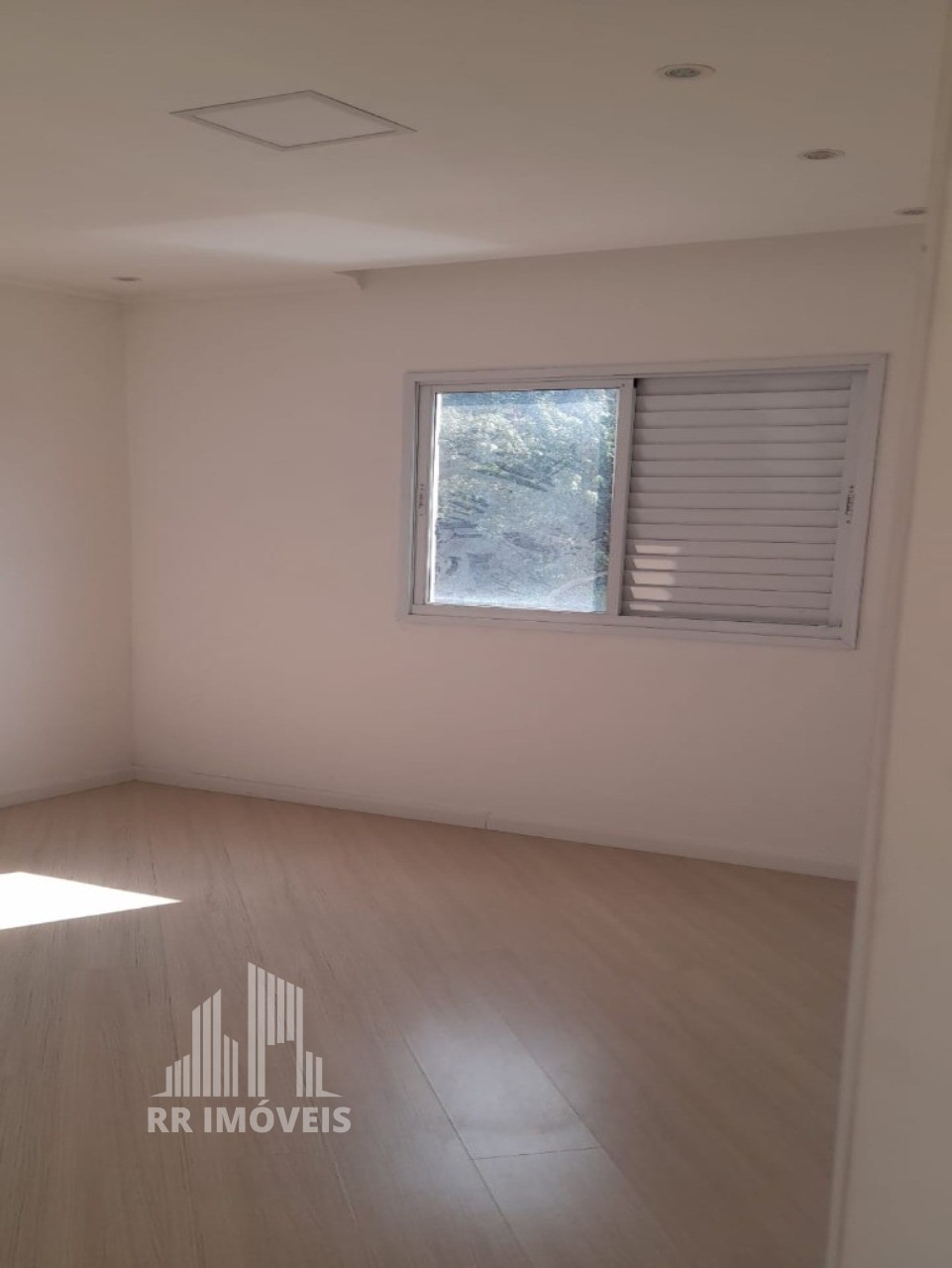 Apartamento à venda com 2 quartos, 58m² - Foto 7