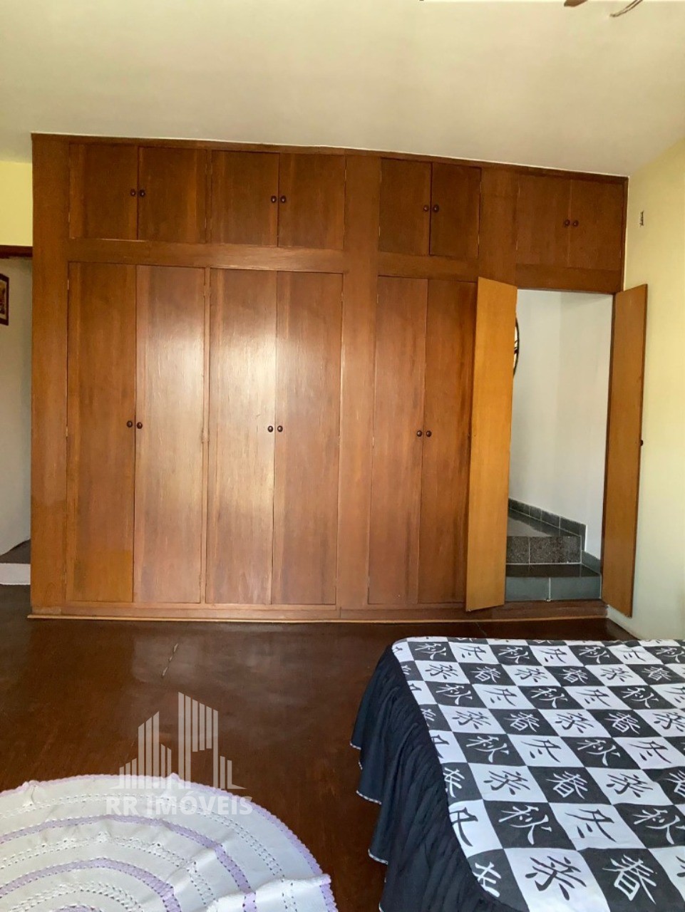 Casa à venda com 3 quartos, 212m² - Foto 15