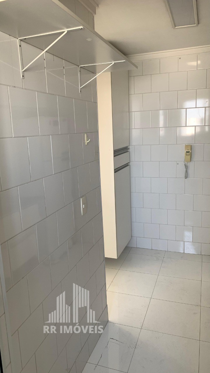 Apartamento à venda com 3 quartos, 72m² - Foto 7