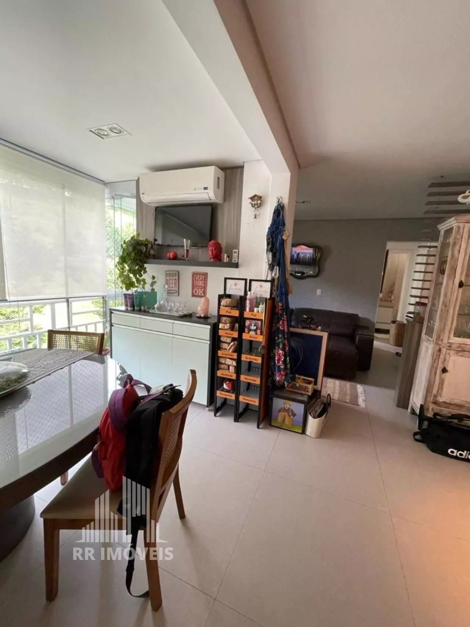 Apartamento à venda com 2 quartos, 94m² - Foto 1