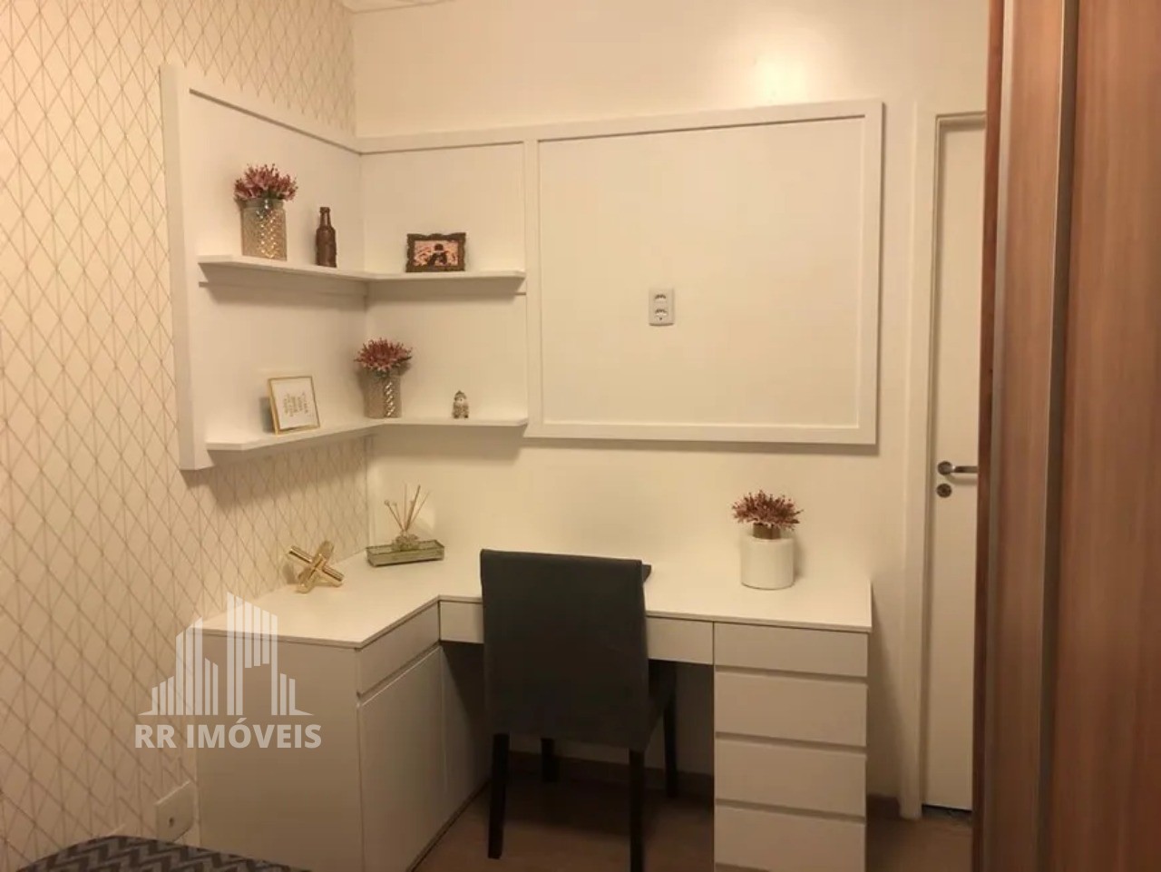 Apartamento à venda com 3 quartos, 85m² - Foto 20