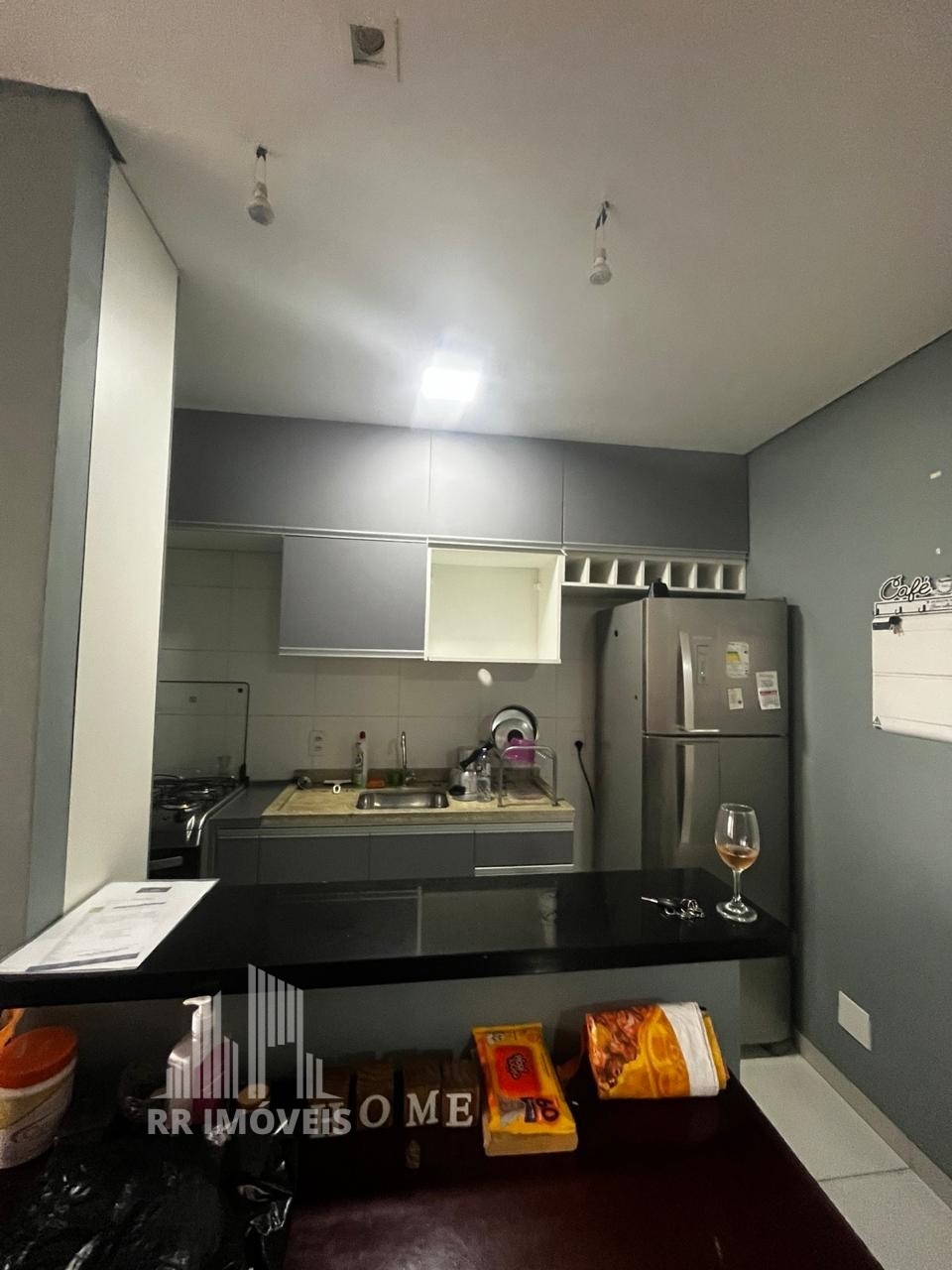 Apartamento à venda com 2 quartos, 44m² - Foto 2