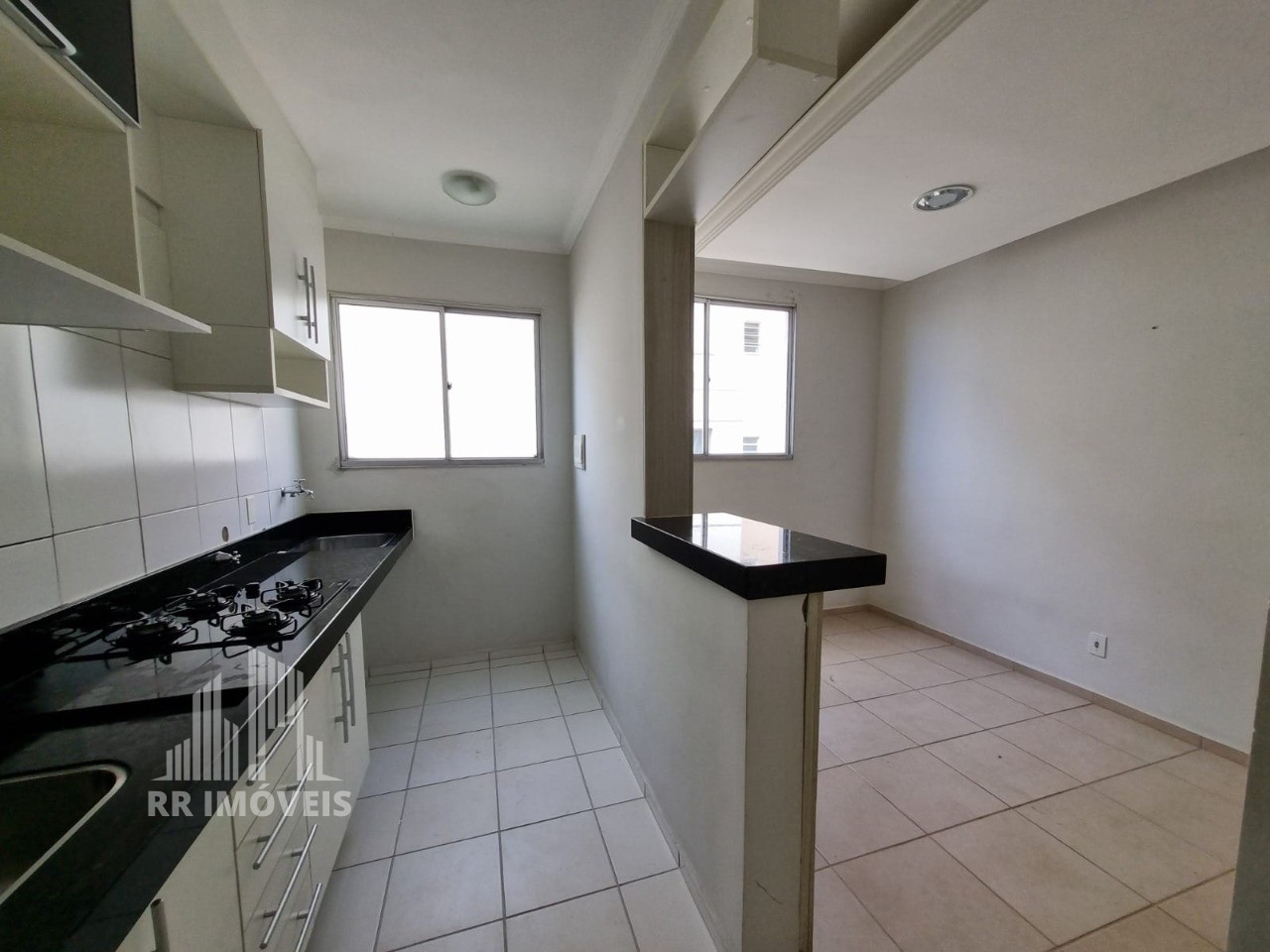 Apartamento à venda com 2 quartos, 50m² - Foto 3