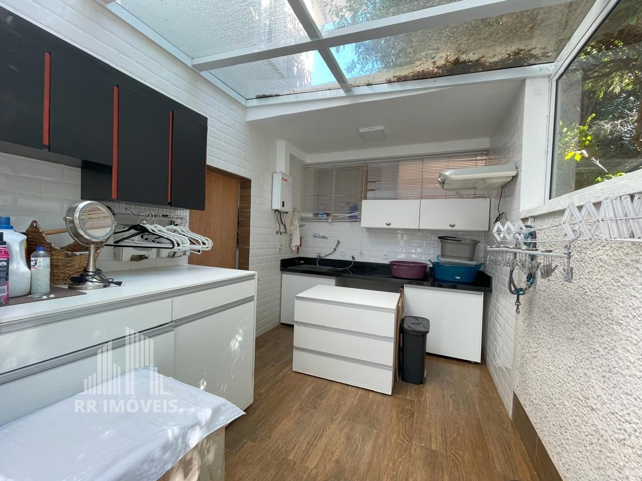 Casa de Condomínio à venda com 3 quartos, 189m² - Foto 9